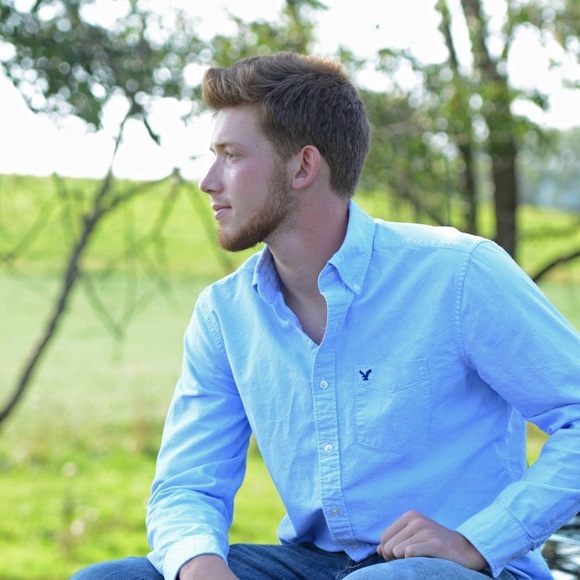 Meet your Posher, Hunter - Picture 1 of 1